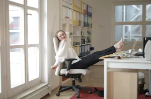 Entspannungstechniken Arbeitsplatz: Stressfrei im Job!