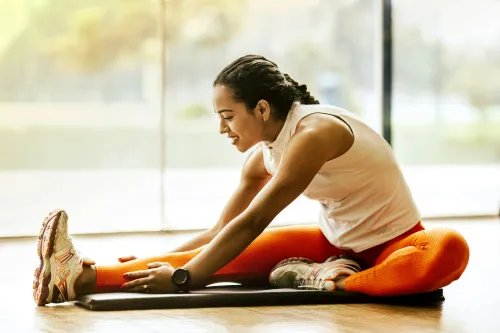 Frau beim Yoga